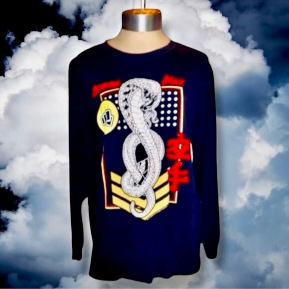 COBRA KAI Shirt Graphic 100% Cotton Long Sleeve Tee Men’s Size Large - Picture 8 of 16